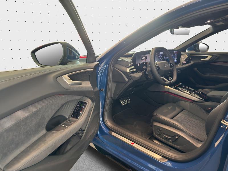 Audi A5 Avant S line – image 14 of 24