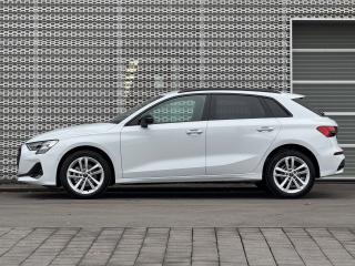 Audi A3 Sportback advanced – image 2 of 16