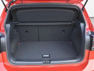 Volkswagen T-Cross R-Line – image 10 of 21