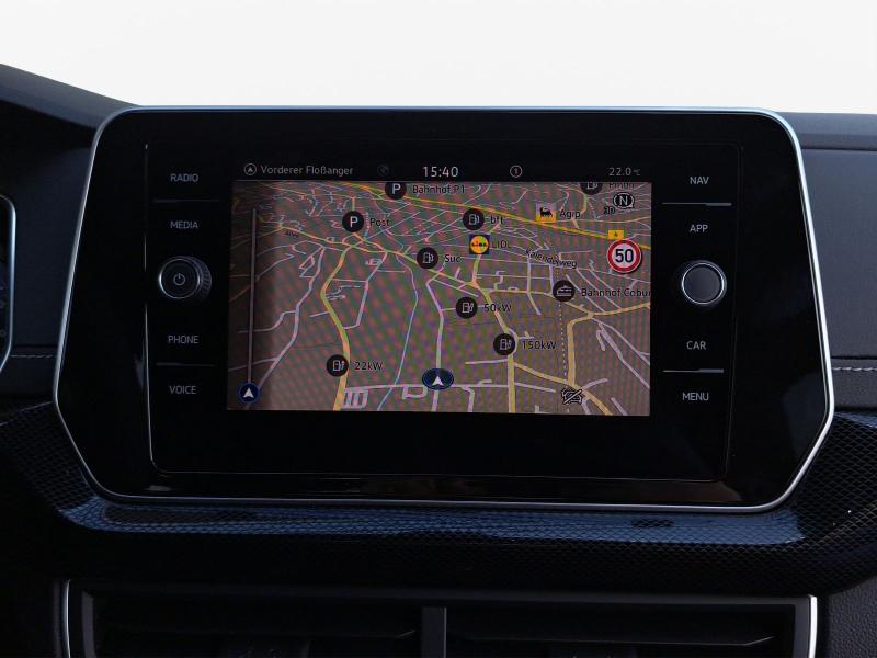 Volkswagen T-Cross R-Line – image 6 of 21