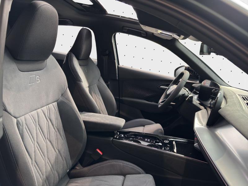 Audi Q3 Sportback S line – image 4 of 18