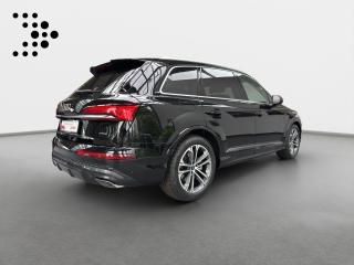Audi Q7 S line – image 2 of 19