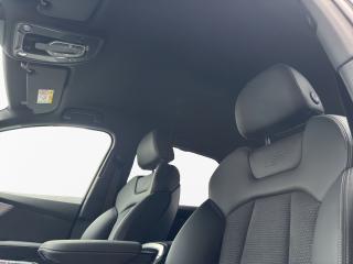 Audi Q7 S line – image 10 of 19