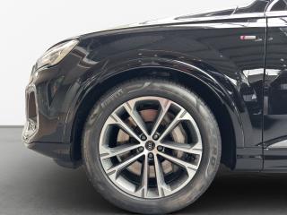 Audi Q7 S line – image 13 of 19