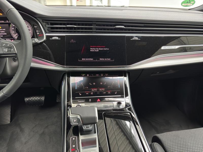 Audi Q7 S line – image 7 of 19