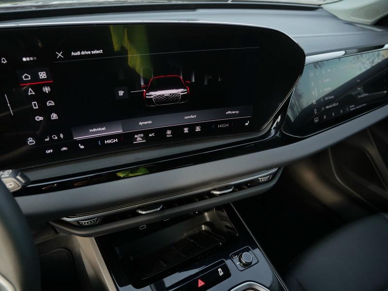 Audi A6 Avant – image 21 of 25