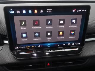 Volkswagen T-Roc LIFE – image 7 of 18