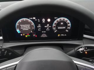 Volkswagen T-Roc LIFE – image 9 of 18