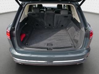 Volkswagen Touareg Atmosphere – image 11 of 23