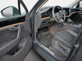 Volkswagen Touareg Atmosphere – image 14 of 23