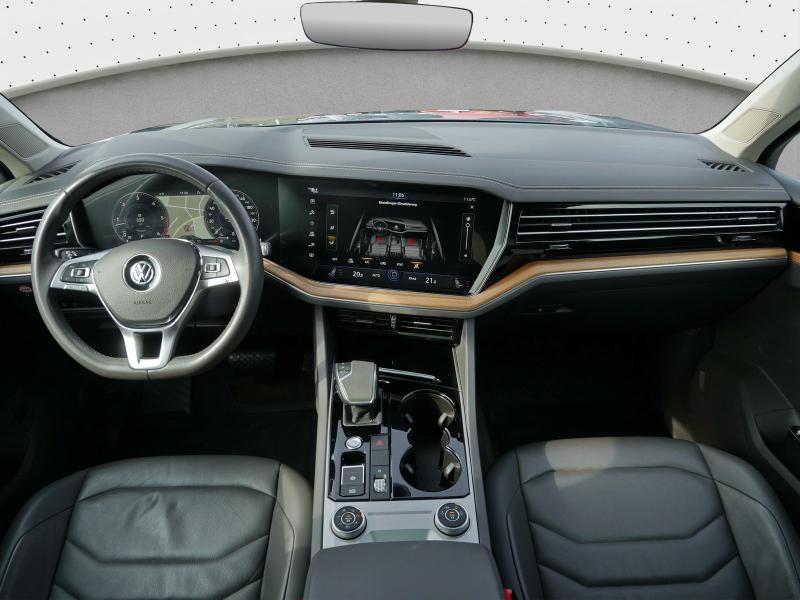 Volkswagen Touareg Atmosphere – image 5 of 23