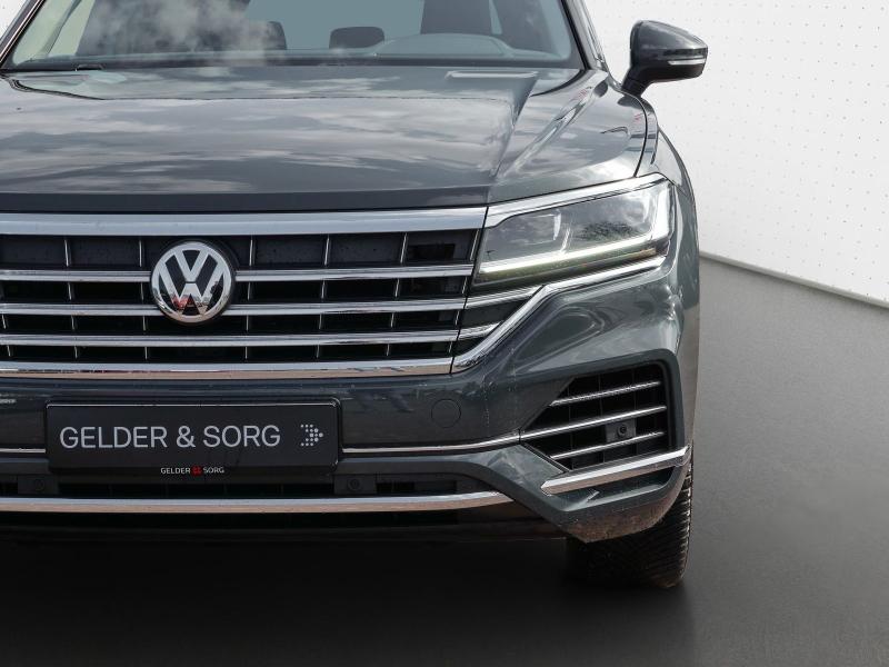 Volkswagen Touareg Atmosphere – image 12 of 23