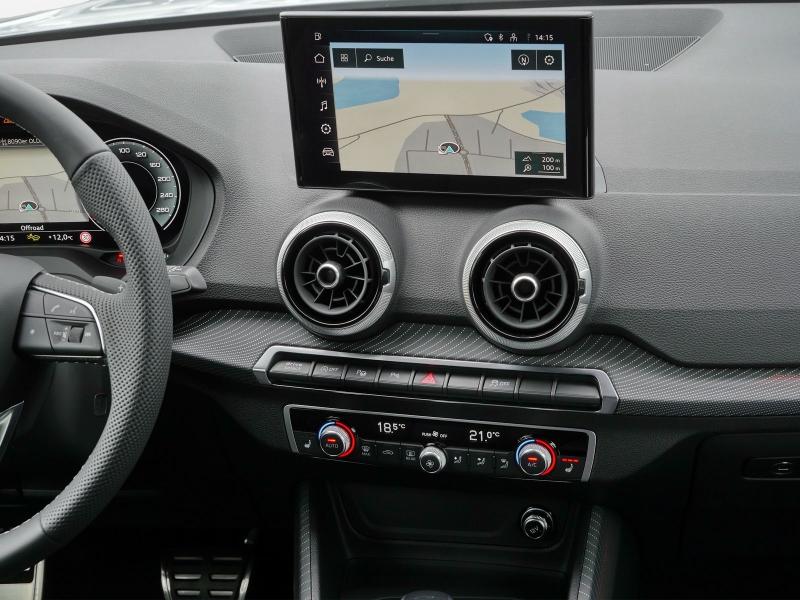 Audi Q2 S line – Bild 6 von 24
