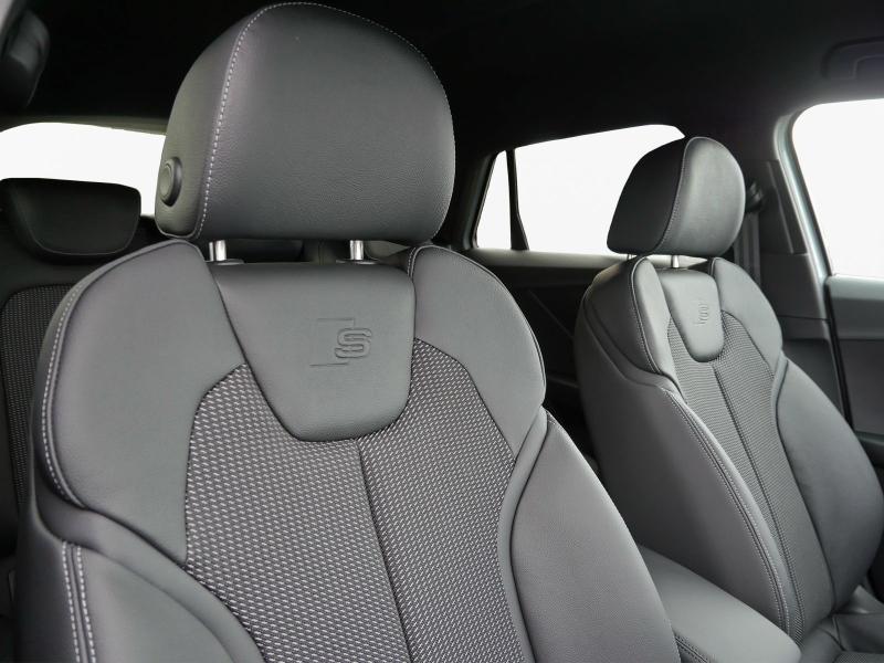 Audi Q2 S line – Bild 10 von 24