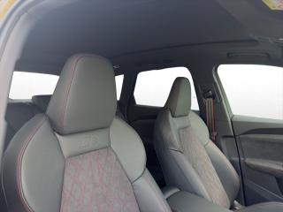 Audi Q5 S line – image 9 of 23