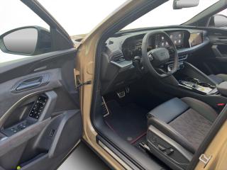 Audi Q5 S line – image 13 of 23