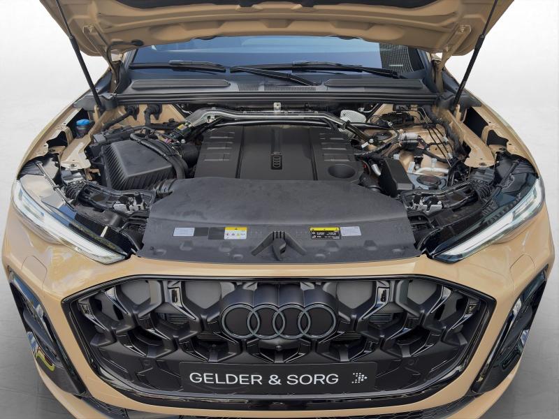 Audi Q5 S line – image 17 of 23