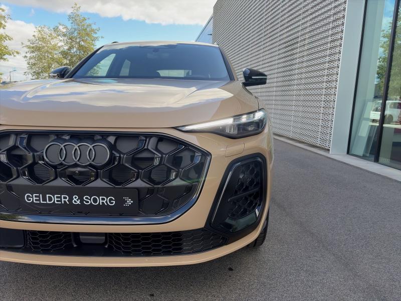 Audi Q5 S line – image 22 of 23
