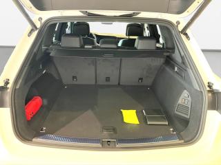 Volkswagen Touareg R-Line – image 9 of 15