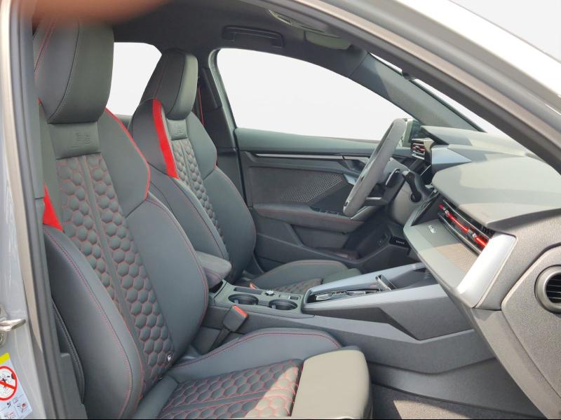 Audi RS 3 Sportback RS – image 4 of 25