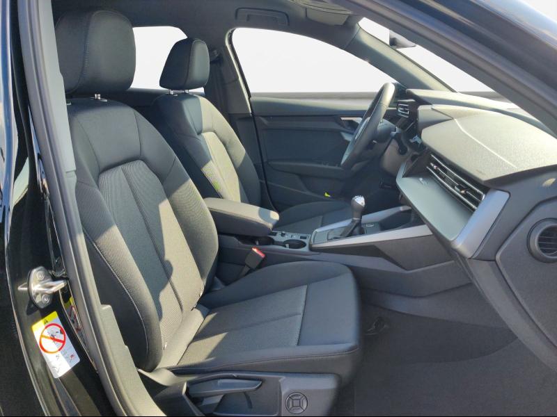 Audi A3 Sportback advanced – image 4 of 25