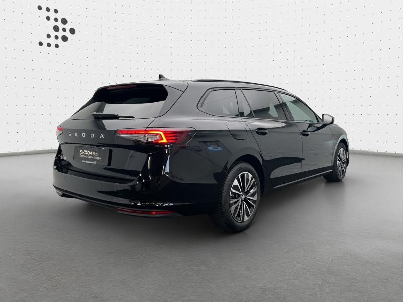 Škoda Superb Selection – image 2 of 17