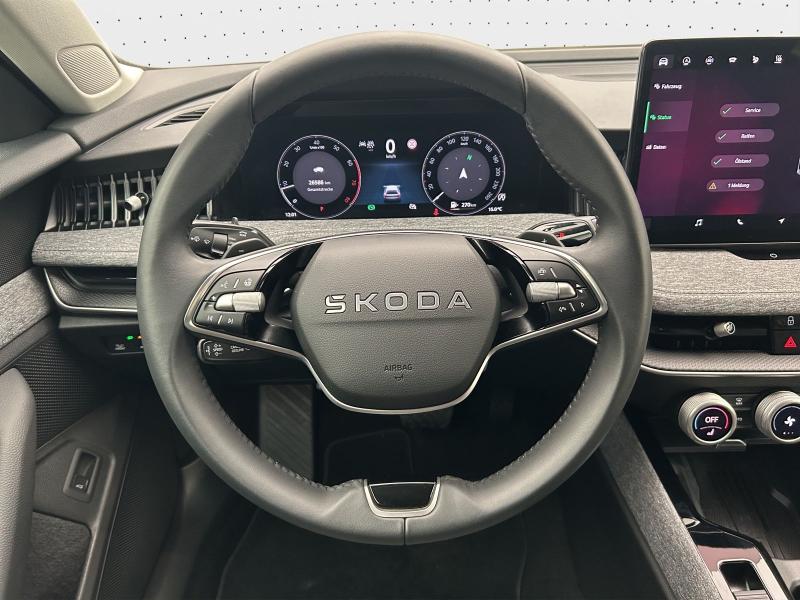Škoda Superb Selection – image 8 of 17