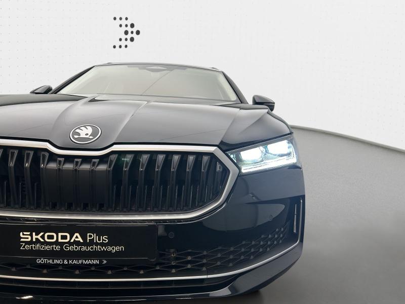 Škoda Superb Selection – image 12 of 17