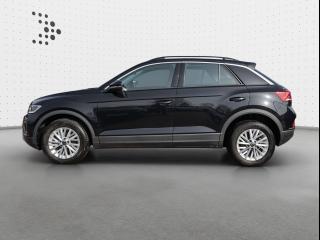 Volkswagen T-Roc LIFE – image 3 of 23