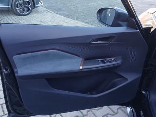 Cupra Born VZ – image 16 of 22