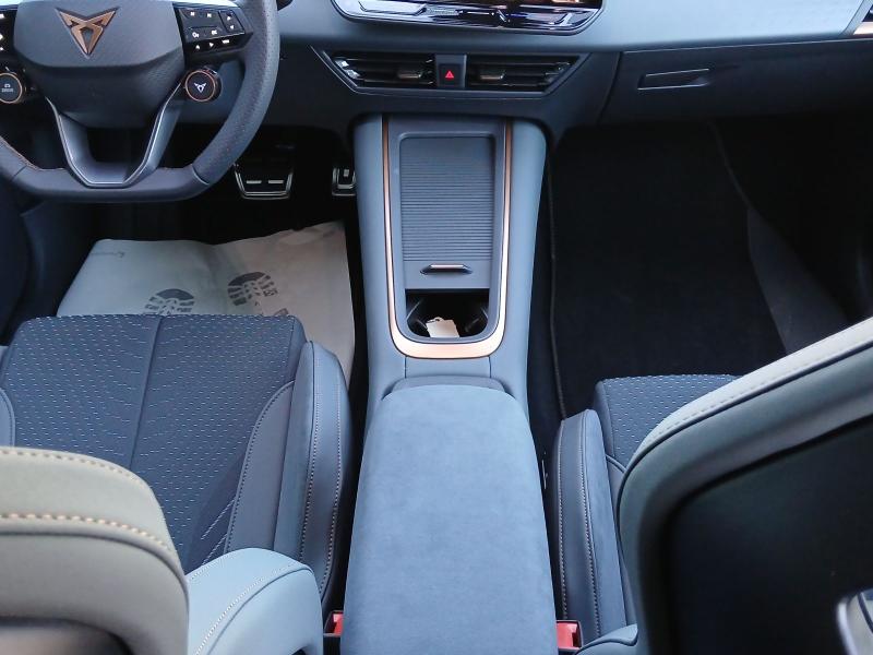 Cupra Born VZ – image 7 of 22