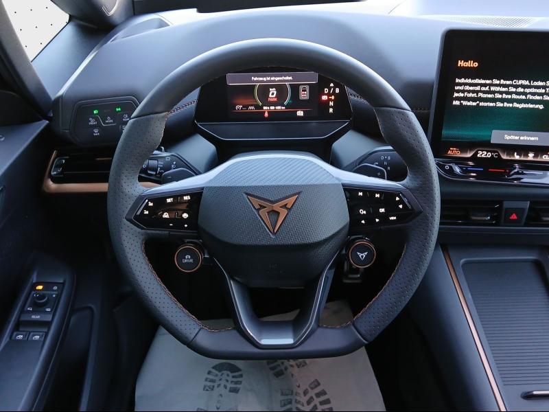 Cupra Born VZ – image 8 of 22
