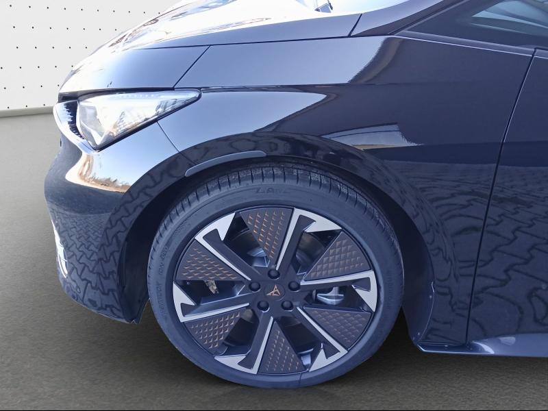 Cupra Born VZ – image 12 of 22