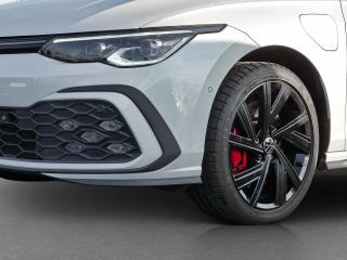 Volkswagen Golf GTE – image 13 of 25