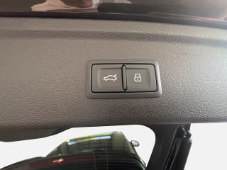 Audi A3 Sportback S line – image 11 of 20