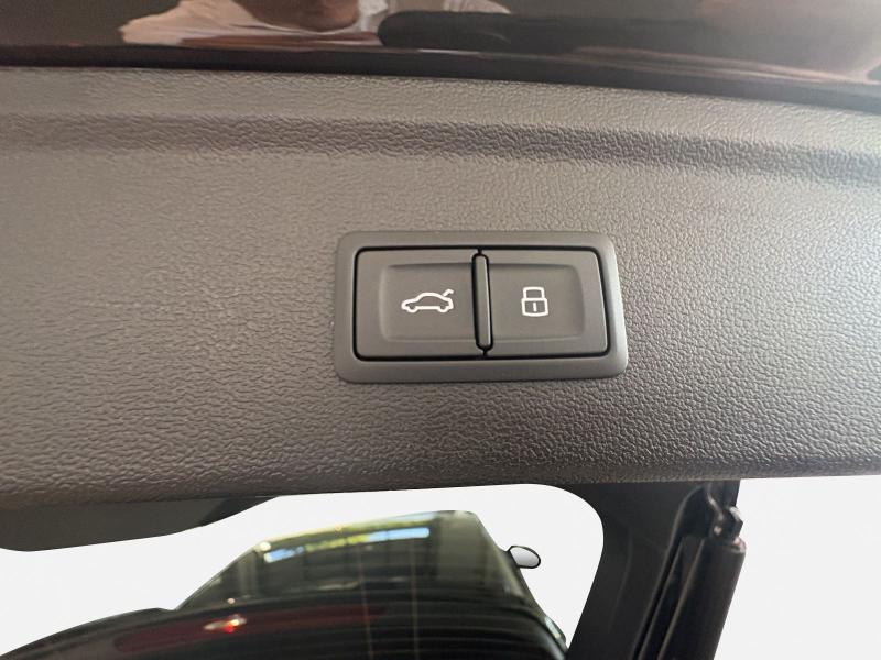Audi A3 Sportback S line – image 11 of 20