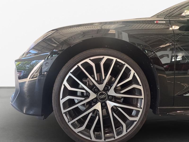 Audi A3 Sportback S line – image 12 of 20