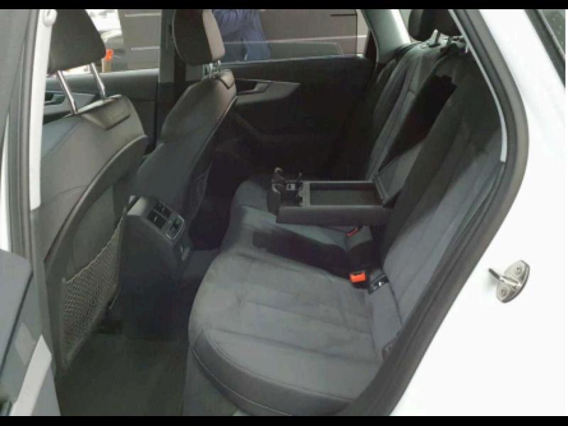 Audi A4 Avant – image 4 of 5