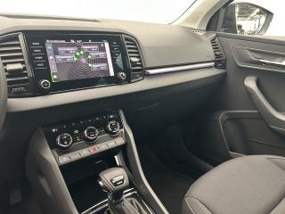 Škoda Karoq Selection – image 6 of 18