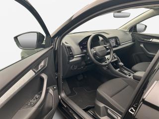 Škoda Karoq Selection – image 14 of 18