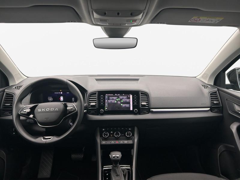 Škoda Karoq Selection – image 5 of 18