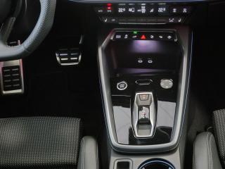 Audi A3 Sportback S line – image 7 of 23