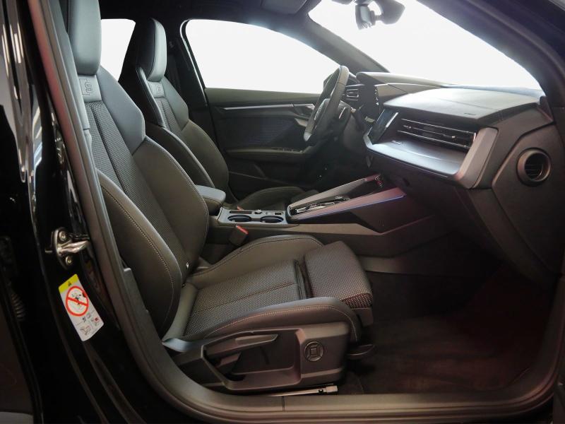 Audi A3 Sportback S line – image 4 of 23