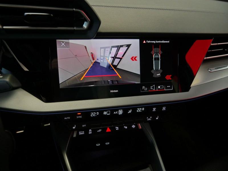 Audi A3 Sportback S line – image 15 of 23