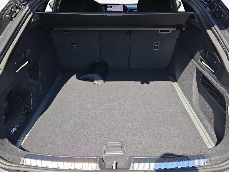 Audi A6 Avant Edition – image 11 of 18