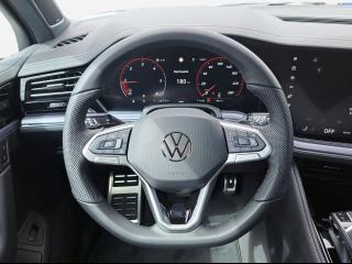 Volkswagen Touareg R-Line – image 8 of 25