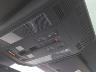 Volkswagen Touareg R-Line – image 24 of 25