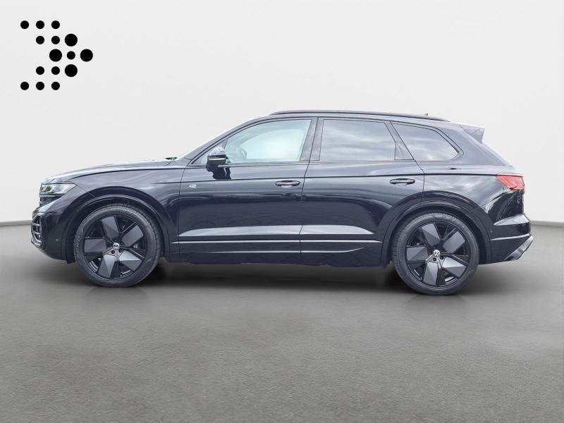 Volkswagen Touareg R-Line – image 3 of 25