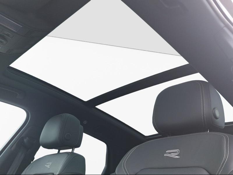 Volkswagen Touareg R-Line – image 10 of 25