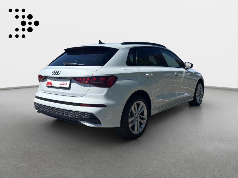 Audi A3 Sportback advanced – image 2 of 17